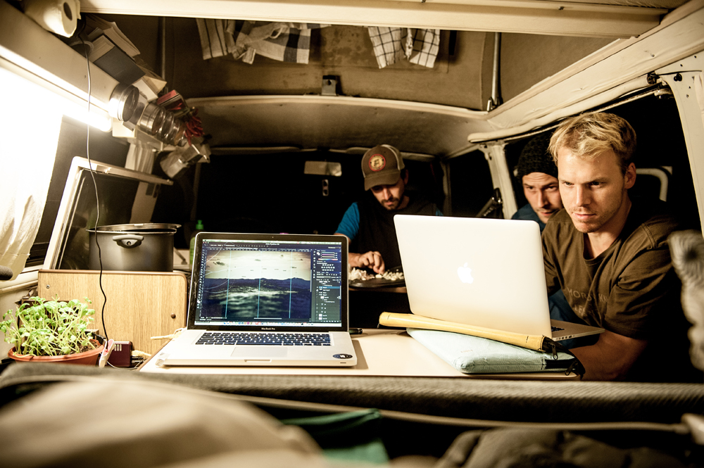 07-in-the-mobile-office.jpg