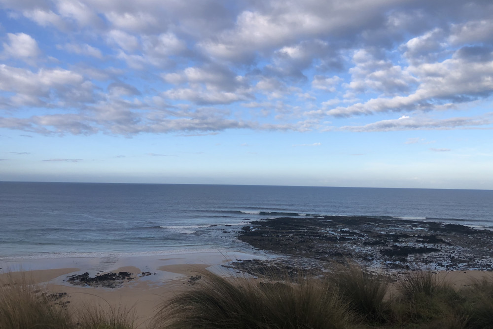 Phillip Island Detailed Surf Report, Surf Photos, Live Winds, Tides and