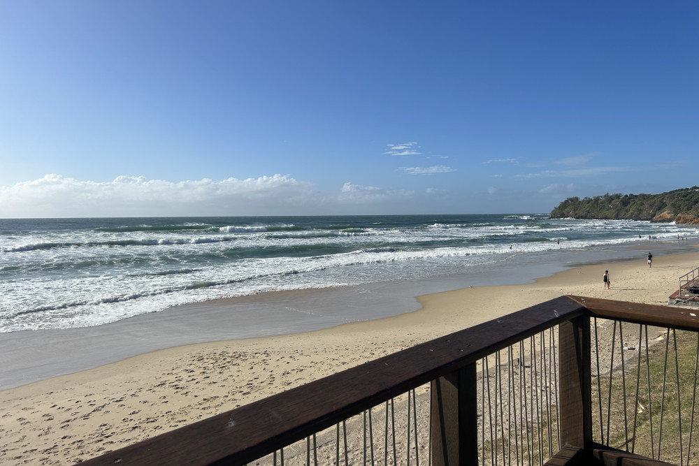 Sunshine Coast Detailed Surf Report, Surf Photos, Live Winds ...