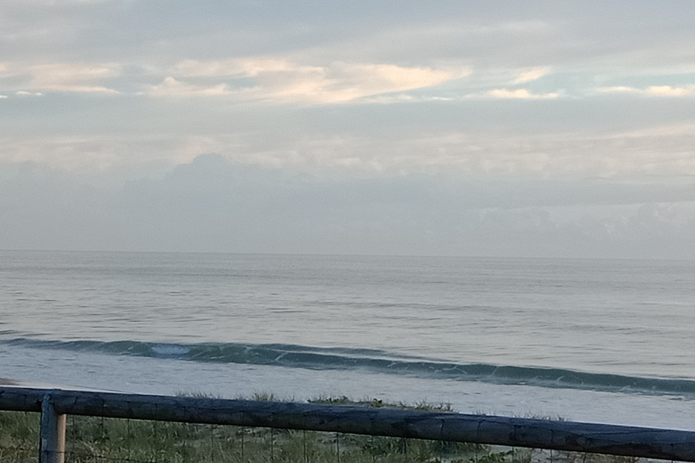 Gold Coast Detailed Surf Report, Surf Photos, Live Winds, Tides and