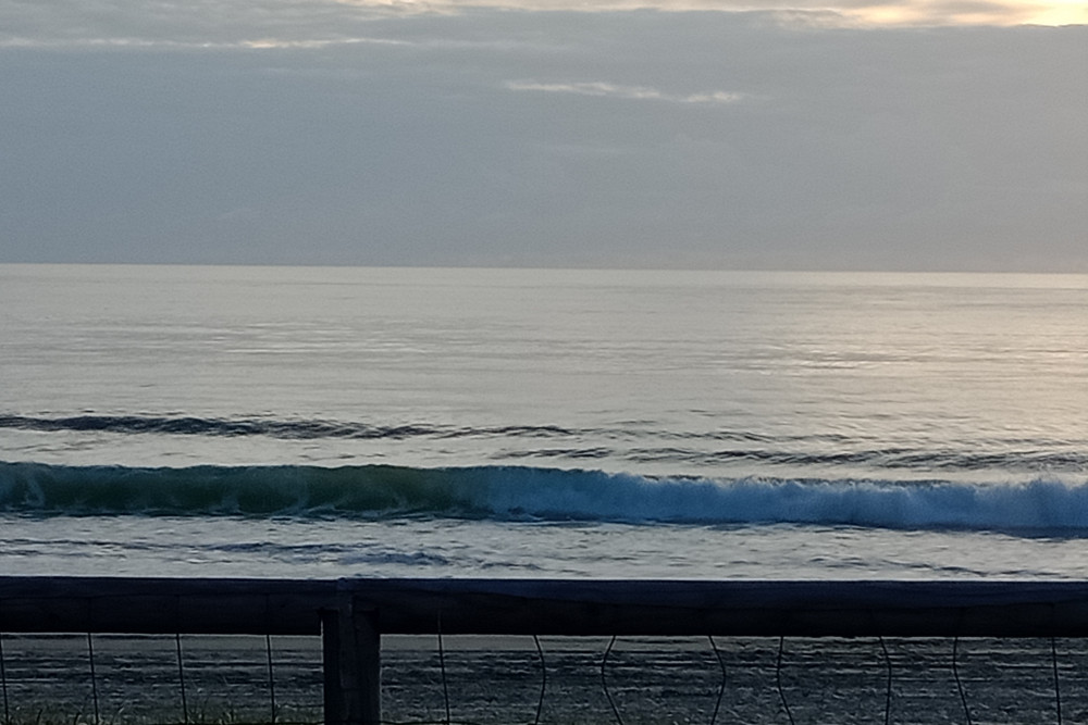 Gold Coast Detailed Surf Report, Surf Photos, Live Winds, Tides and