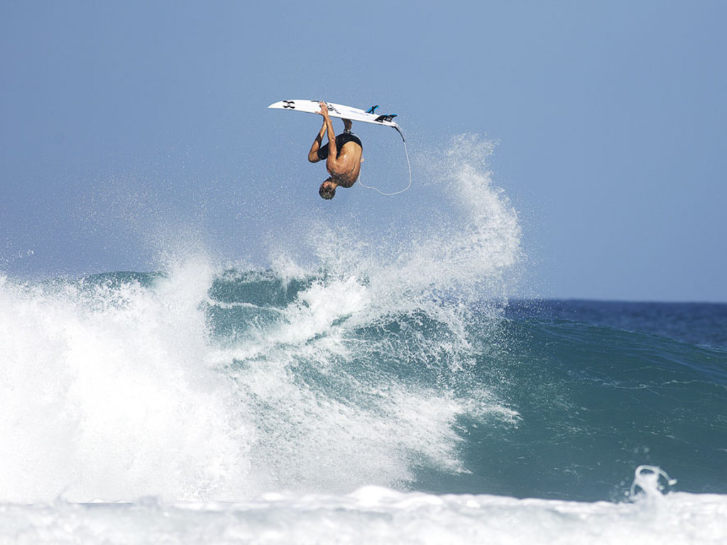 North Shore laydays Surf Photos by Matt Dunbar Sessions