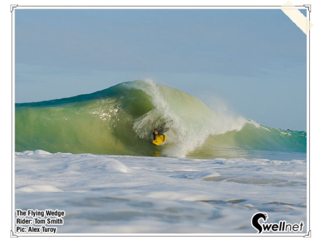 The Flying Wedge | Surf Photos by Alex Turoy | Swellnet Sessions | Swellnet