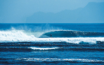 Meet The Female Surfers Breaking Waves – And Cultural Taboos – In The Maldives